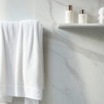Microfiber Bath Towel vs. Cotton
