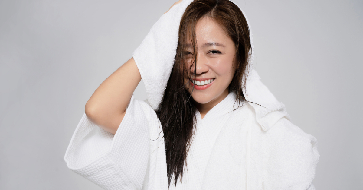 Towel Dry vs. Air Drying Hair