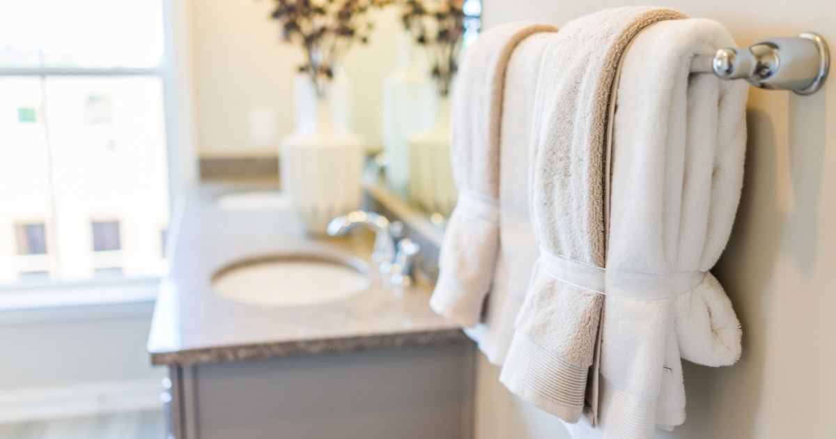 How to Hang Decorative Towels in the Bathroom